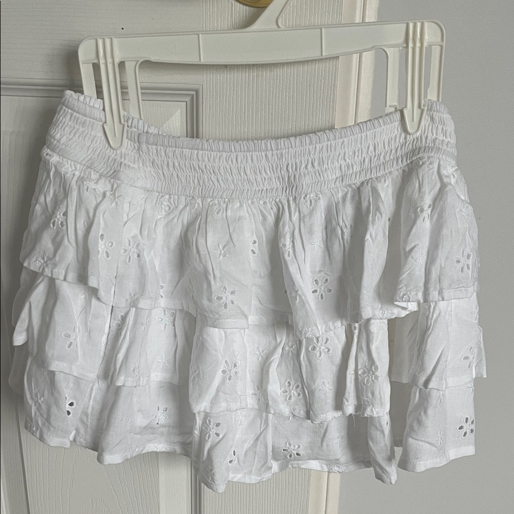 Hollister White Smocked Ruffle Mini Skirt